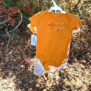CARTER'S 24M  BABY YELLOW / HEATHER 3 PIECE WHALE LITTLE CHARACTER SET